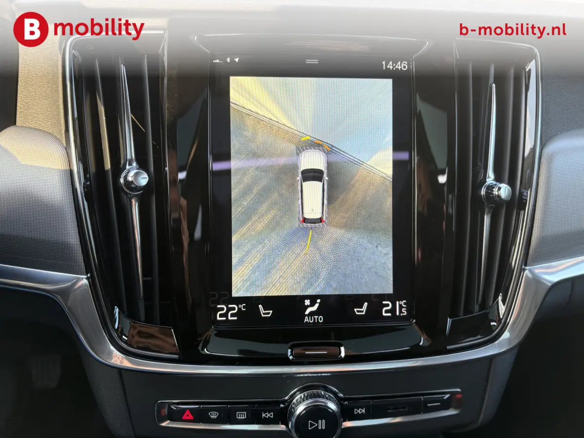 2.0 T6 AWD R-Design Trekhaak 2.100kg Head Up Harman/Kardon | 360 Camera | Panoramadak | Apple CarPlay | Adaptive Cruise