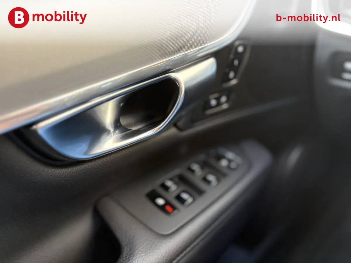 2.0 T6 AWD R-Design Trekhaak 2.100kg Head Up Harman/Kardon | 360 Camera | Panoramadak | Apple CarPlay | Adaptive Cruise