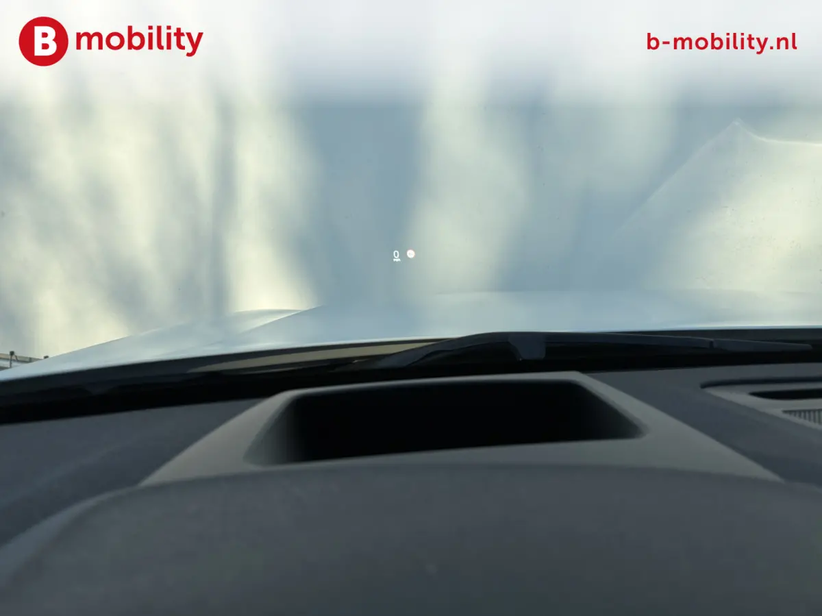 2.0 T6 AWD R-Design Trekhaak 2.100kg Head Up Harman/Kardon | 360 Camera | Panoramadak | Apple CarPlay | Adaptive Cruise