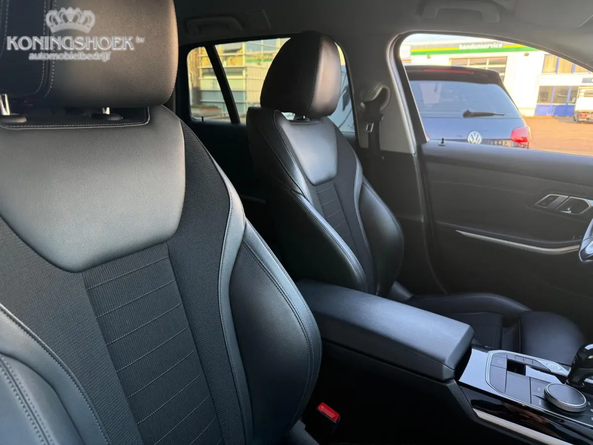 318d High Executive