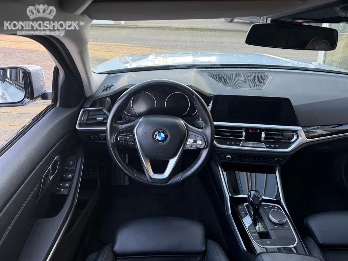 318d High Executive