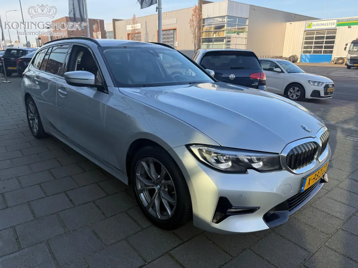 318d High Executive