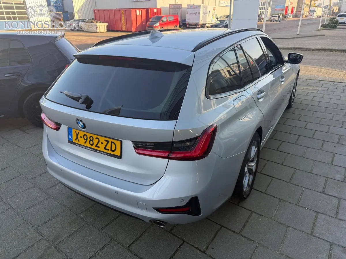 318d High Executive