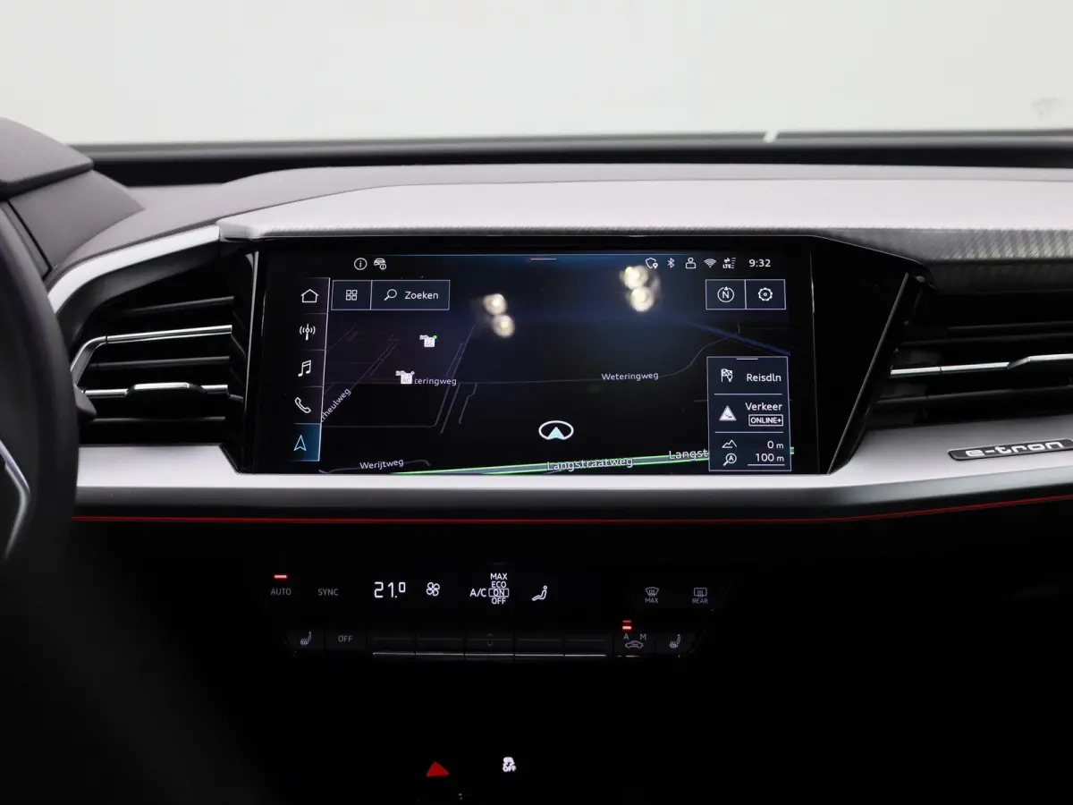 45 quattro Advanced edition 82 kWh l Demo l Adaptive cruise control l Achteruitrijcamera l Airco l Navigatie l Stoelverwarming l Apple Carplay / Android Auto l Matrix-ledkoplampen l Privacy 