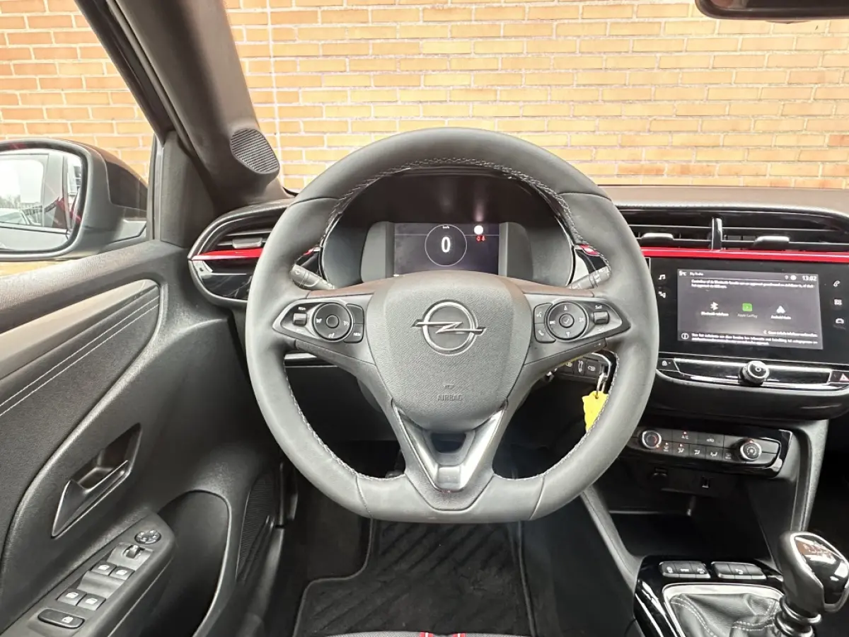 1.2 Level 4 Ultimate 100PK Carplay Half leder