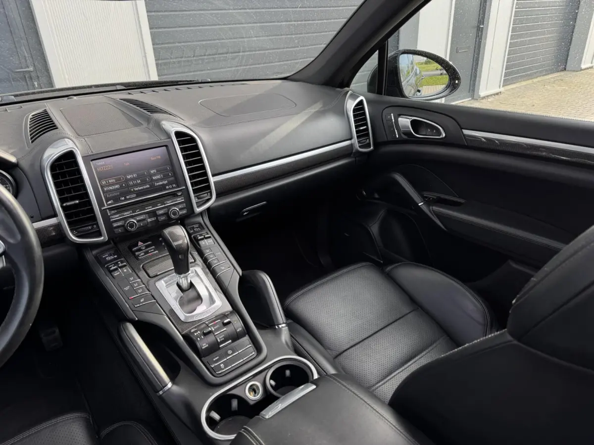 3.0 D Tiptronic S / Facelift / Led / Pano