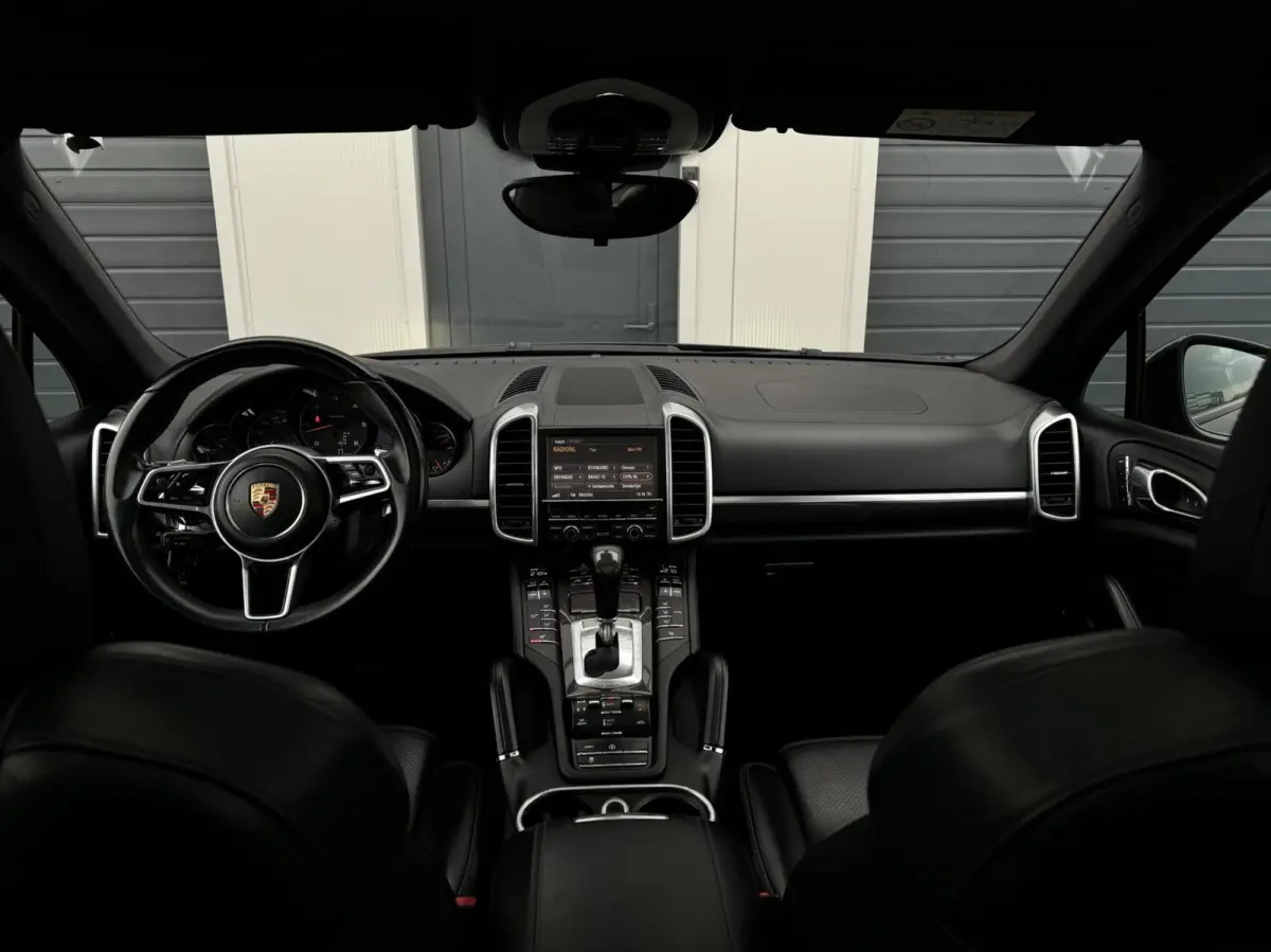 3.0 D Tiptronic S / Facelift / Led / Pano