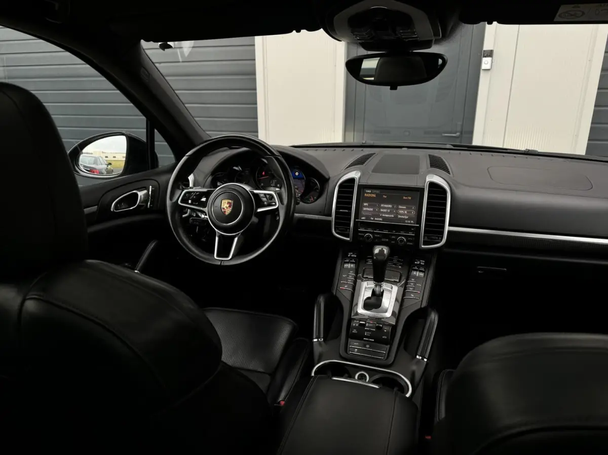 3.0 D Tiptronic S / Facelift / Led / Pano