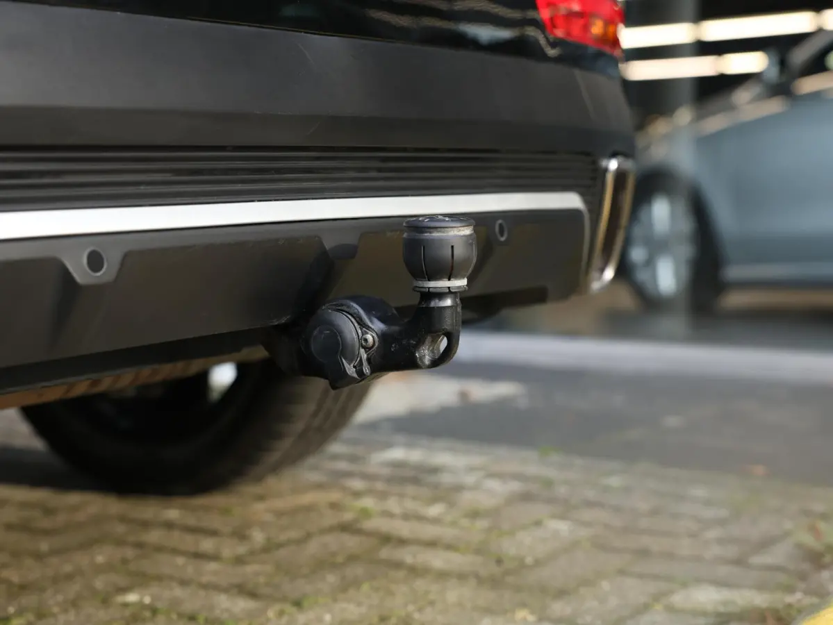 300PK 4x4 Performance Line+|Alacantara|Adapt.cr