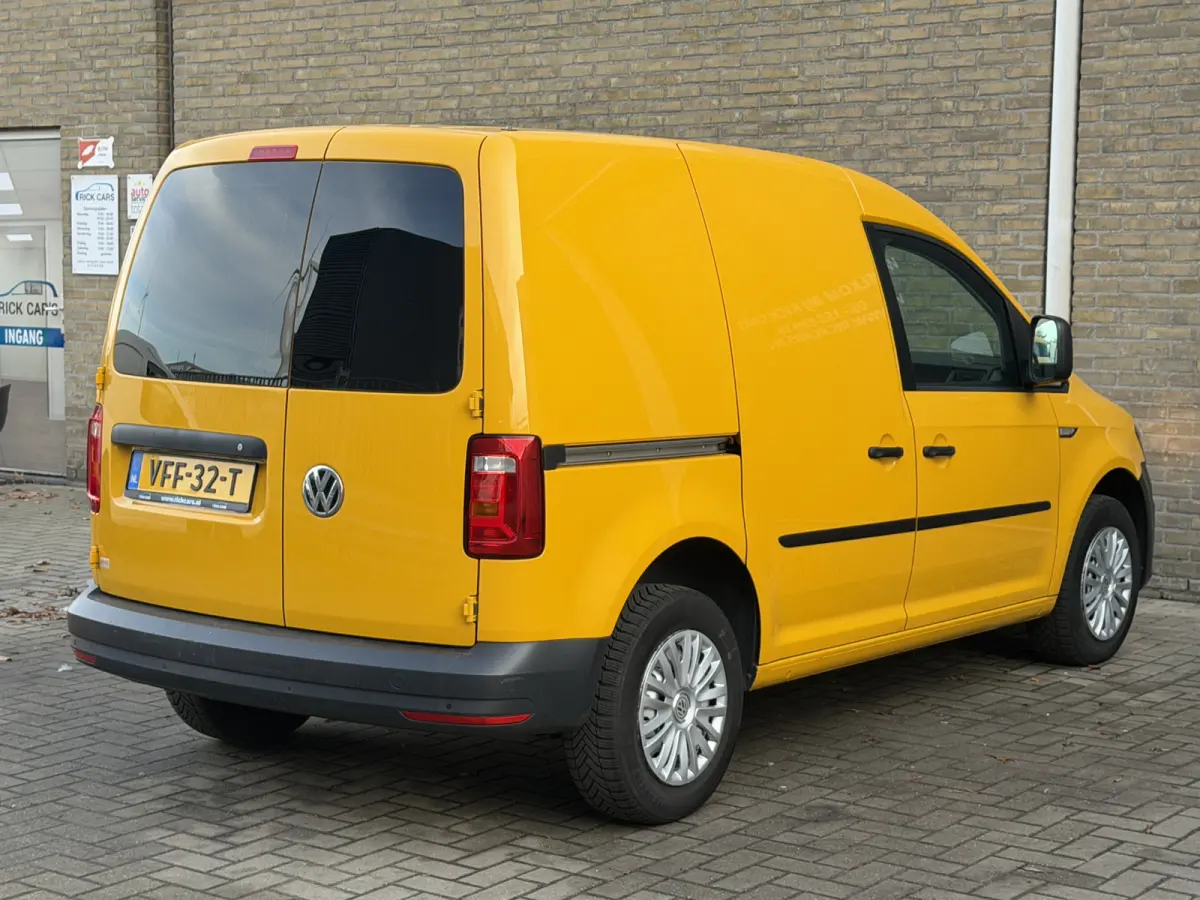 2.0 TDI Euro 6 L1H1 BMT Trendline Cruise control/parkeersensoren