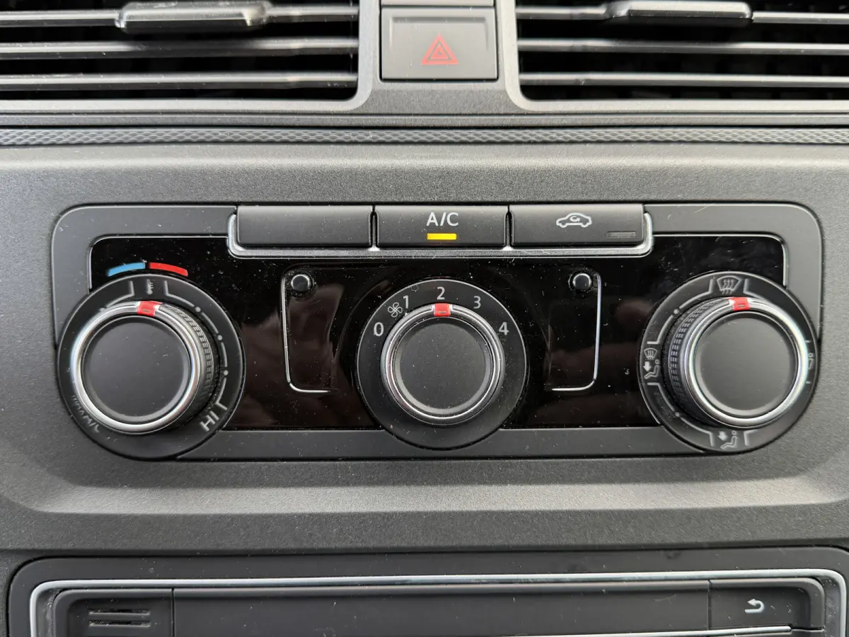 2.0 TDI Euro 6 L1H1 BMT Trendline Cruise control/parkeersensoren