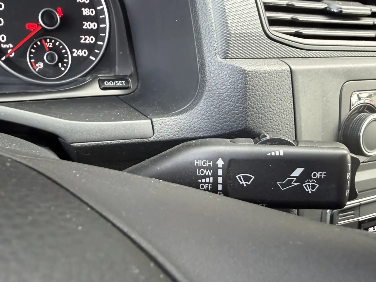 2.0 TDI Euro 6 L1H1 BMT Trendline Cruise control/parkeersensoren