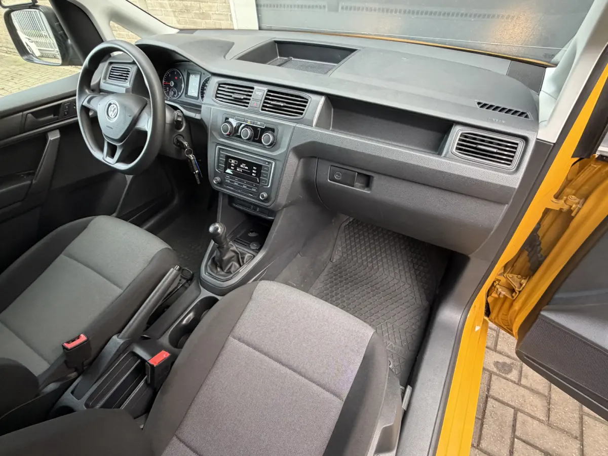 2.0 TDI Euro 6 L1H1 BMT Trendline Cruise control/parkeersensoren