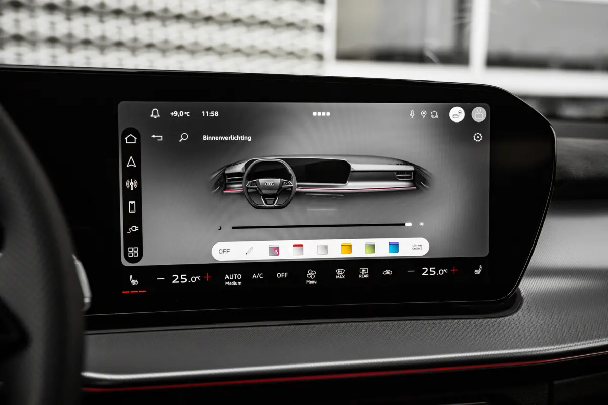 S edition | Adaptive cruise control | Audi sound system | Cruise control