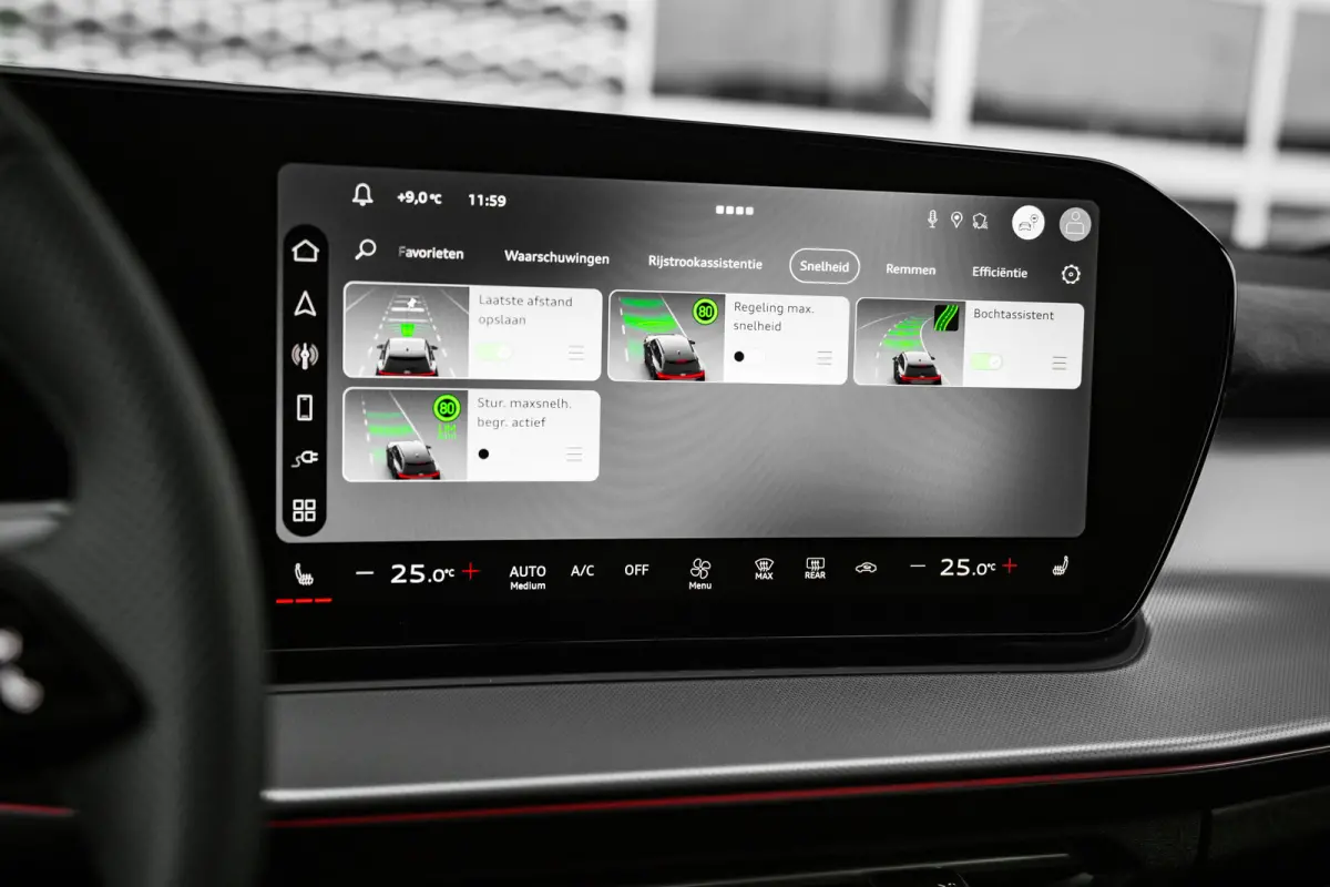 S edition | Adaptive cruise control | Audi sound system | Cruise control