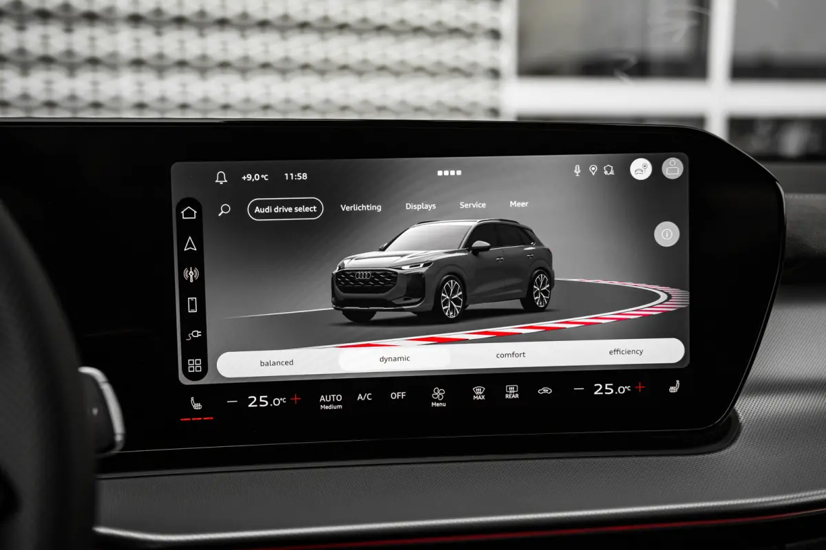 S edition | Adaptive cruise control | Audi sound system | Cruise control