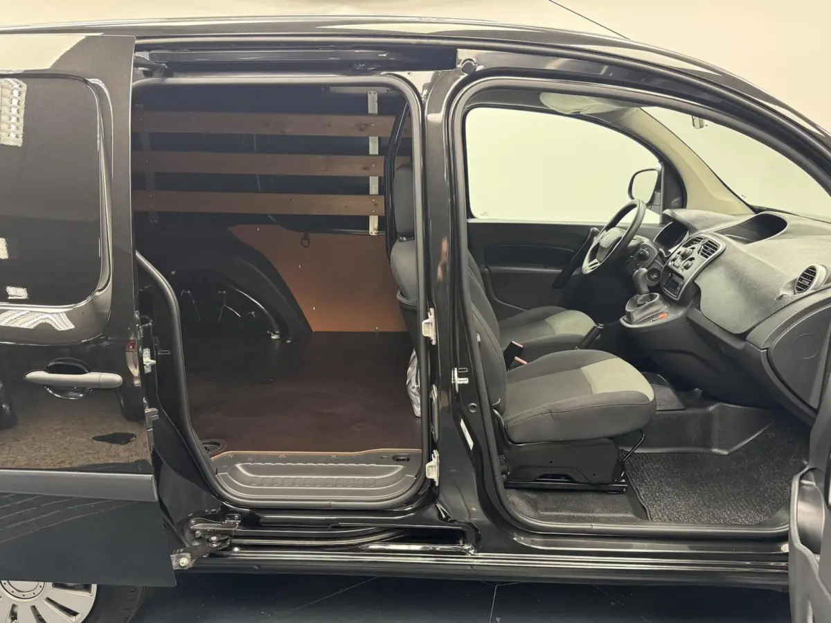 bestel 1.5 dCi 75 Trekhaak-Airco-PDC-Bluetooth-Elek.ramen-Elek.spiegels