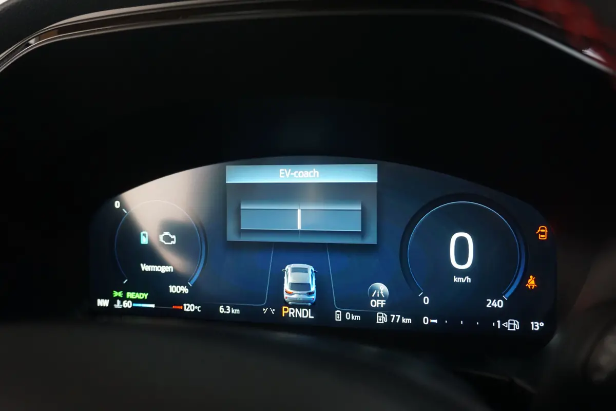 2.5 PHEV ST-Line X | Demo-Deal | Trekhaak Wegklapbaar | Winter Pakket | Driver Assistance Pack | | Audio installatie premium | Bots herkenning en activatie | Bots waarschuwing systeem