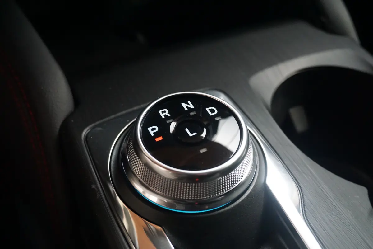 2.5 PHEV ST-Line X | Demo-Deal | Trekhaak Wegklapbaar | Winter Pakket | Driver Assistance Pack | | Audio installatie premium | Bots herkenning en activatie | Bots waarschuwing systeem
