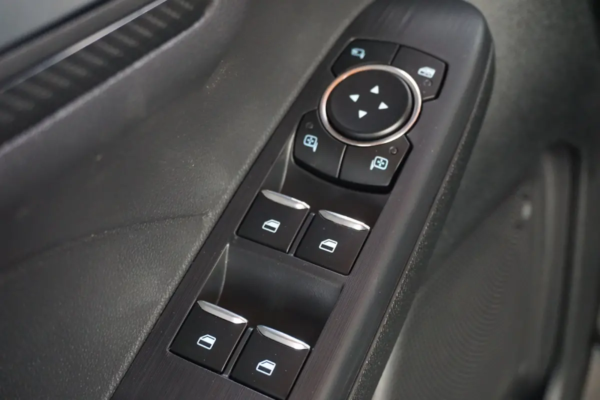 2.5 PHEV ST-Line X | Demo-Deal | Trekhaak Wegklapbaar | Winter Pakket | Driver Assistance Pack | | Audio installatie premium | Bots herkenning en activatie | Bots waarschuwing systeem