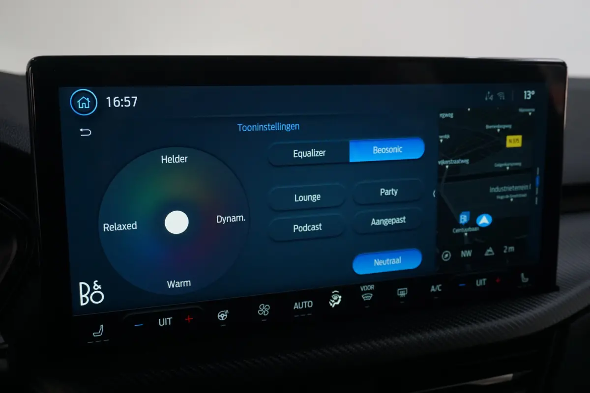 2.5 PHEV ST-Line X | Demo-Deal | Trekhaak Wegklapbaar | Winter Pakket | Driver Assistance Pack | | Audio installatie premium | Bots herkenning en activatie | Bots waarschuwing systeem