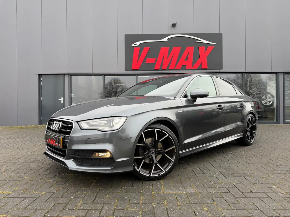 1.4 TFSI 3X S-Line Carplay LED Stoelverw.