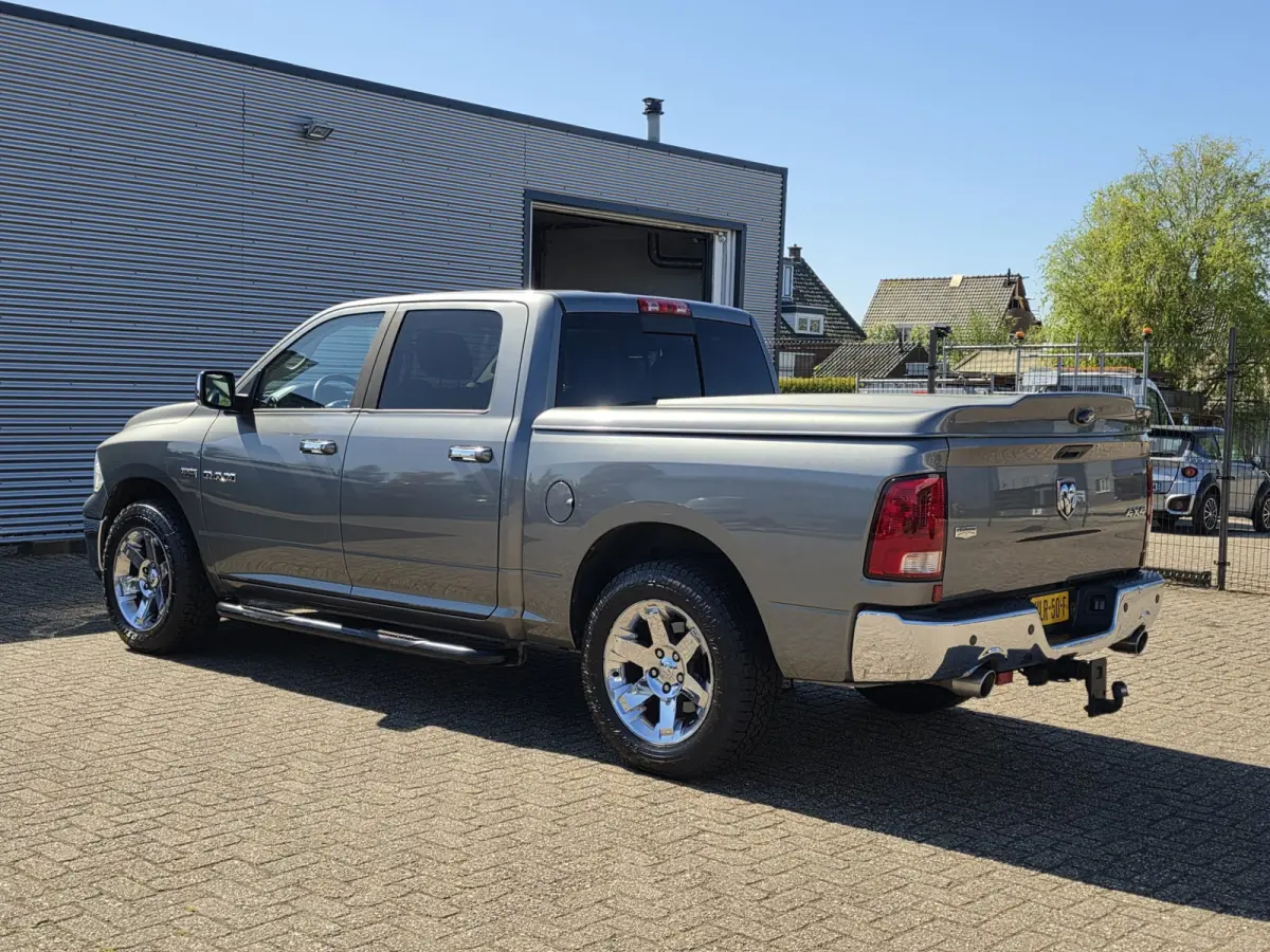 1500 5.7 V8 4x4 Crew Cab Lpg Stoel verwarming-verkoeling Leder Alpine
