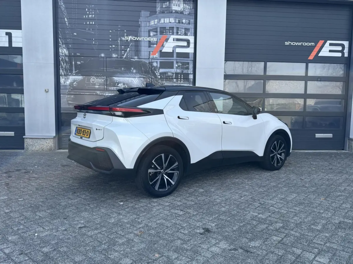 2.0 Hybrid HEV 200 Active|TEAM D|ACC|STOELV.|CAMERA