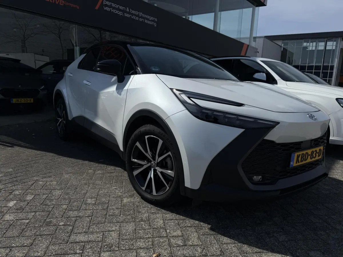 2.0 Hybrid HEV 200 Active|TEAM D|ACC|STOELV.|CAMERA