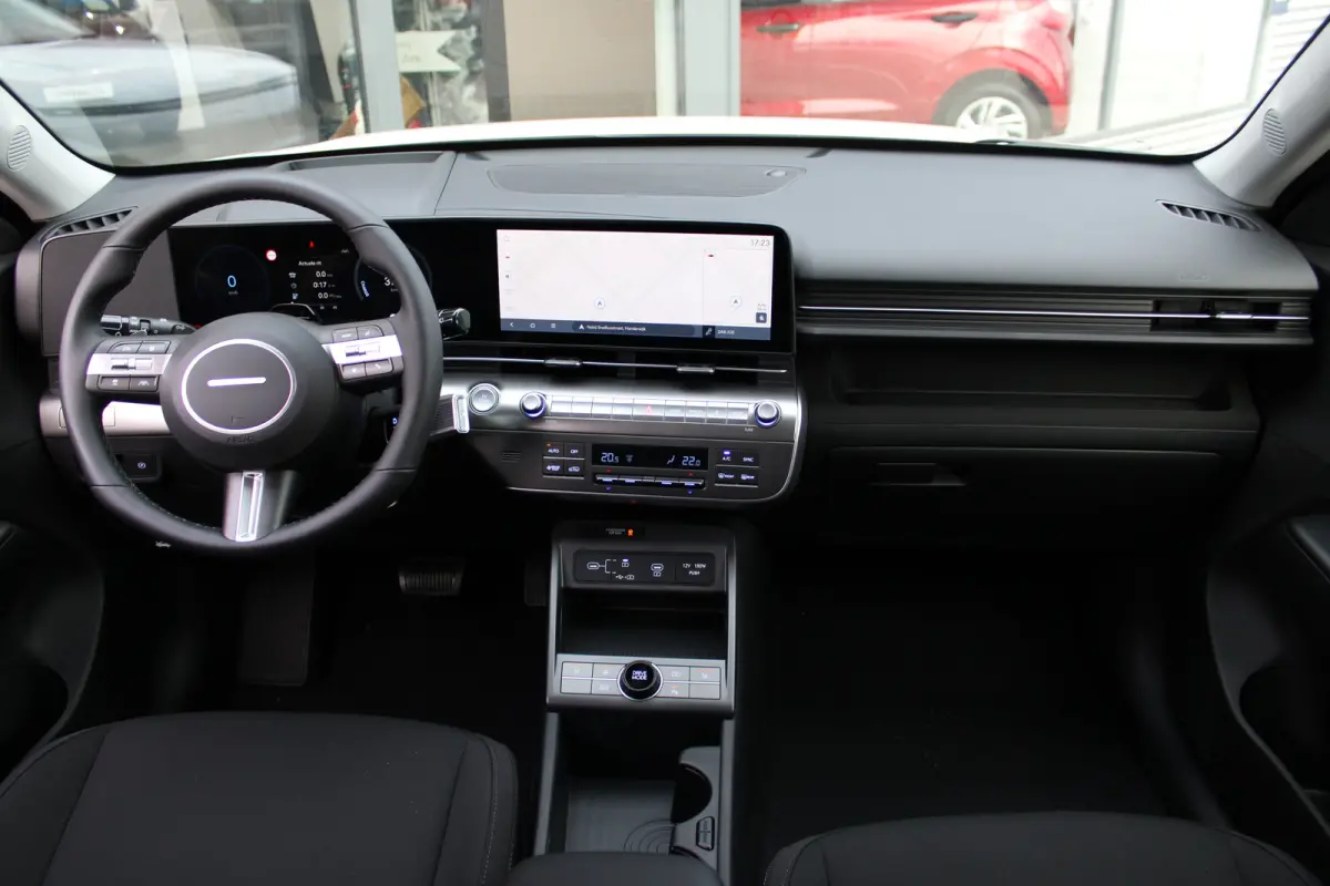 Comfort Smart + WVB 65.4 kWh MY25 19" | €5000,- korting !! | Vanaf 419,- Private Lease p/m !