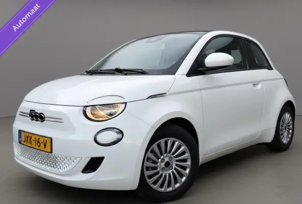 24 kWh Navi Camera Carplay Led Cruise SOH 100% Eerste Eigenaar Dealer Onderhouden Nieuwstaat 2023 Nouvelle 500 70 Kw 95 Pk