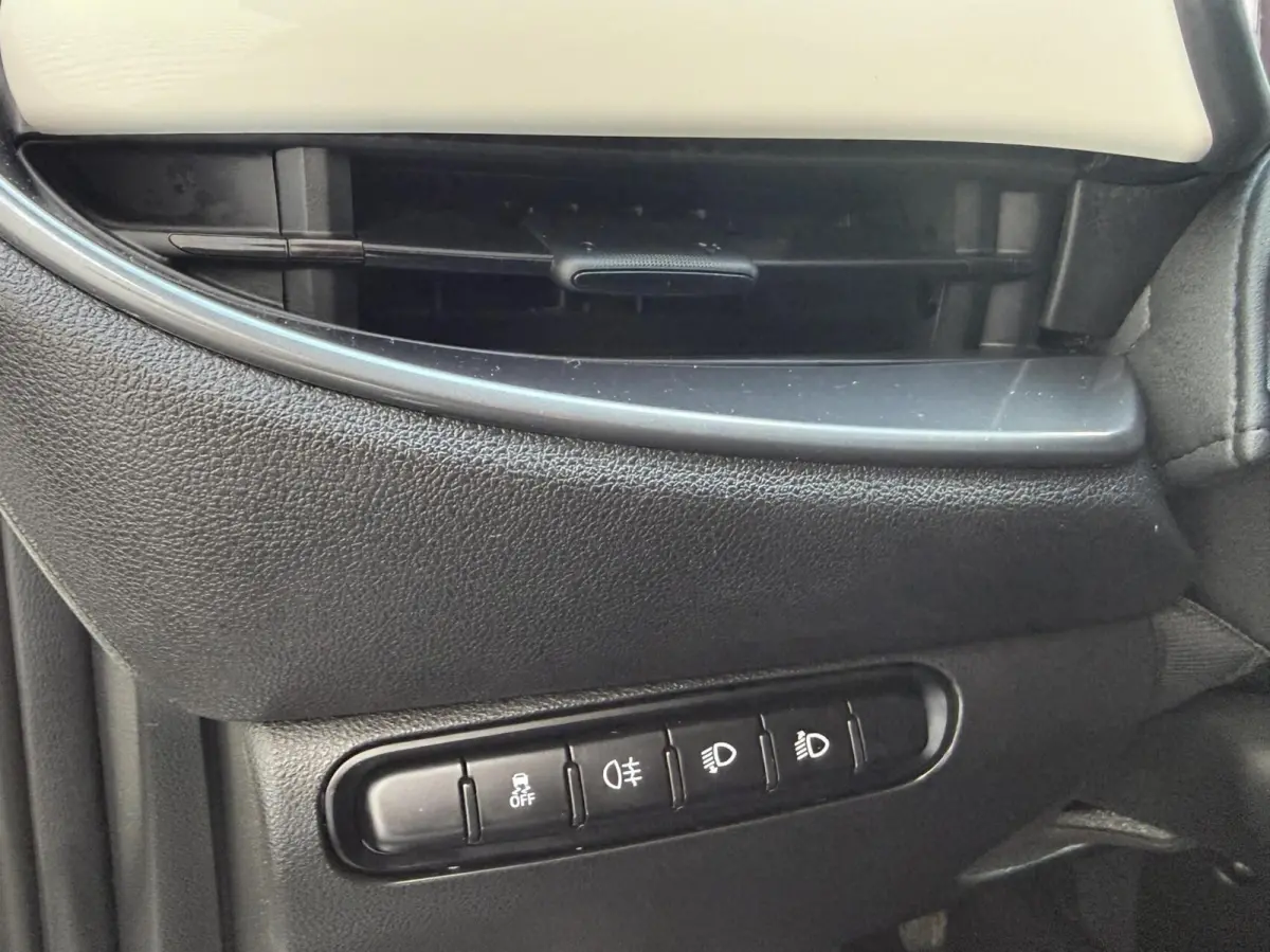 24 kWh Navi Camera Carplay Led Cruise SOH 100% Eerste Eigenaar Dealer Onderhouden Nieuwstaat 2023 Nouvelle 500 70 Kw 95 Pk incl 12 maanden garantie