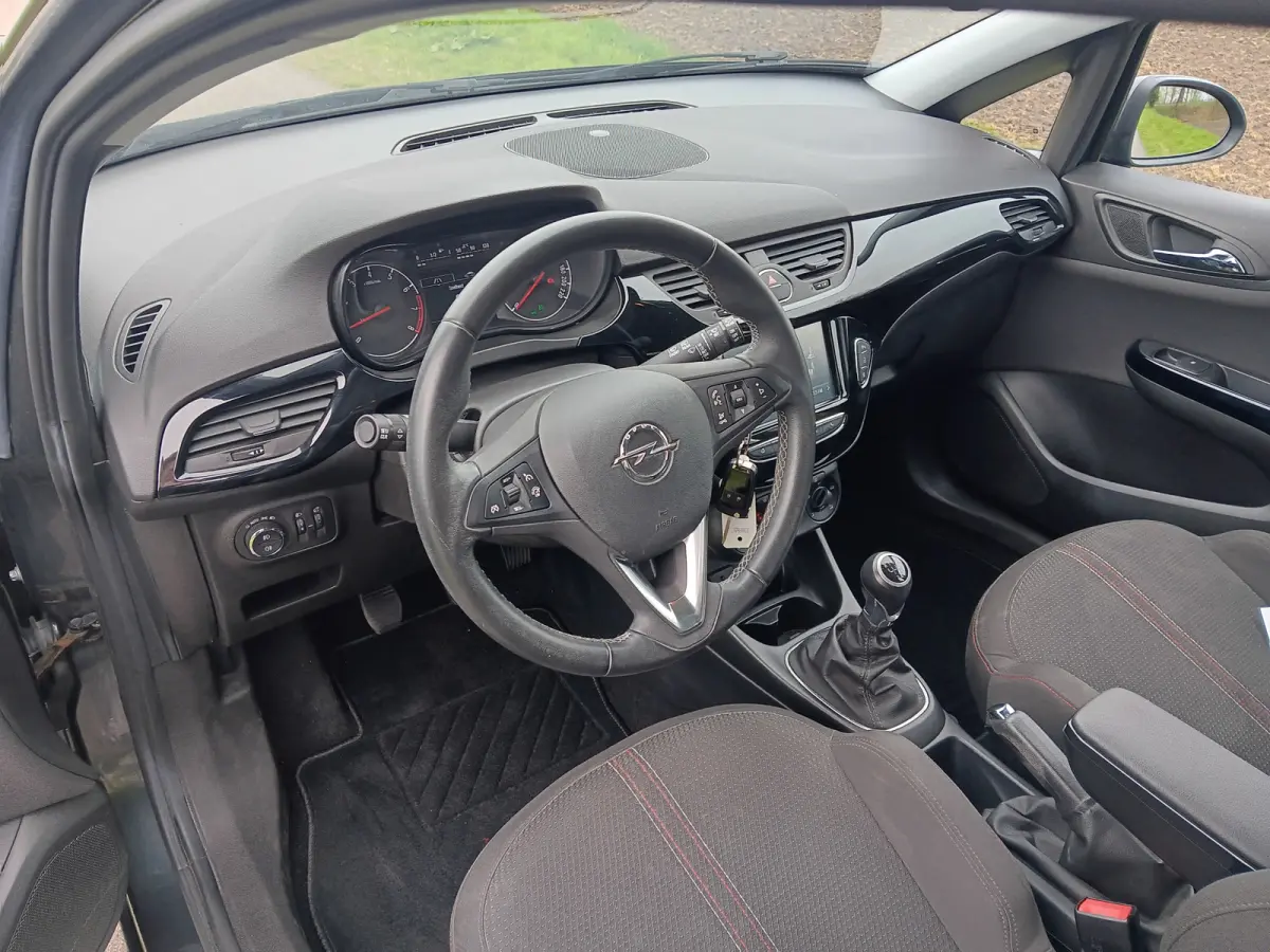 1.4 Online Edition,NAV,LMV,CRUISE,AIRCO,1ste Eigenaar,Carplay,All season banden