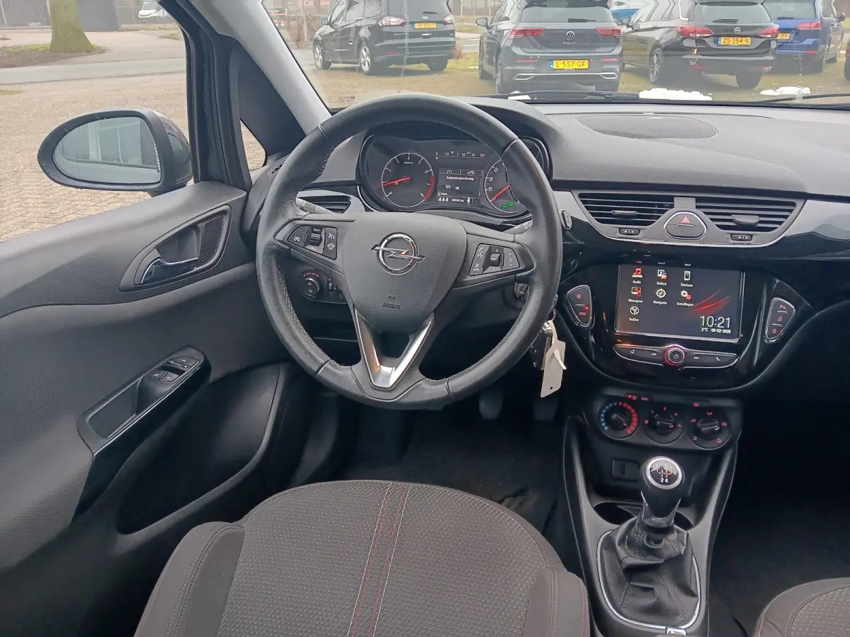 1.4 Online Edition,NAV,LMV,CRUISE,AIRCO,1ste Eigenaar,Carplay,All season banden