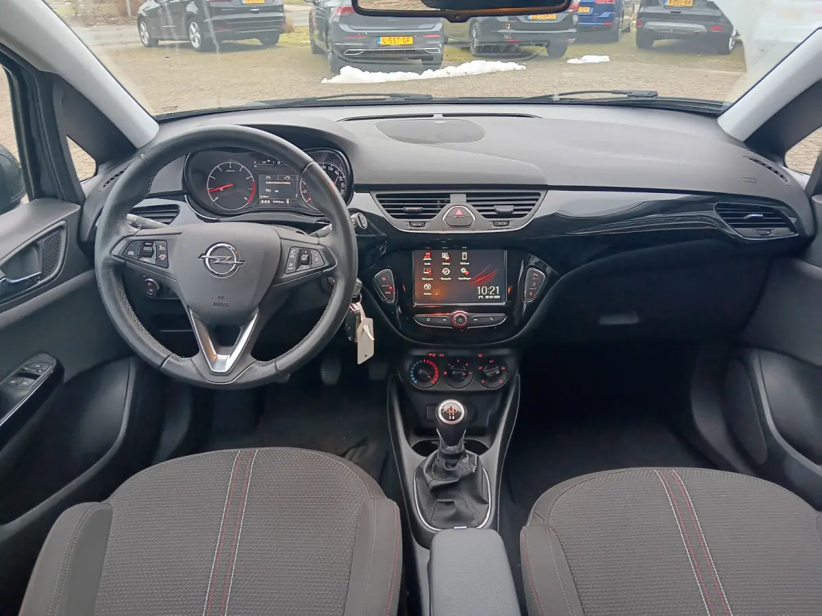 1.4 Online Edition,NAV,LMV,CRUISE,AIRCO,1ste Eigenaar,Carplay,All season banden