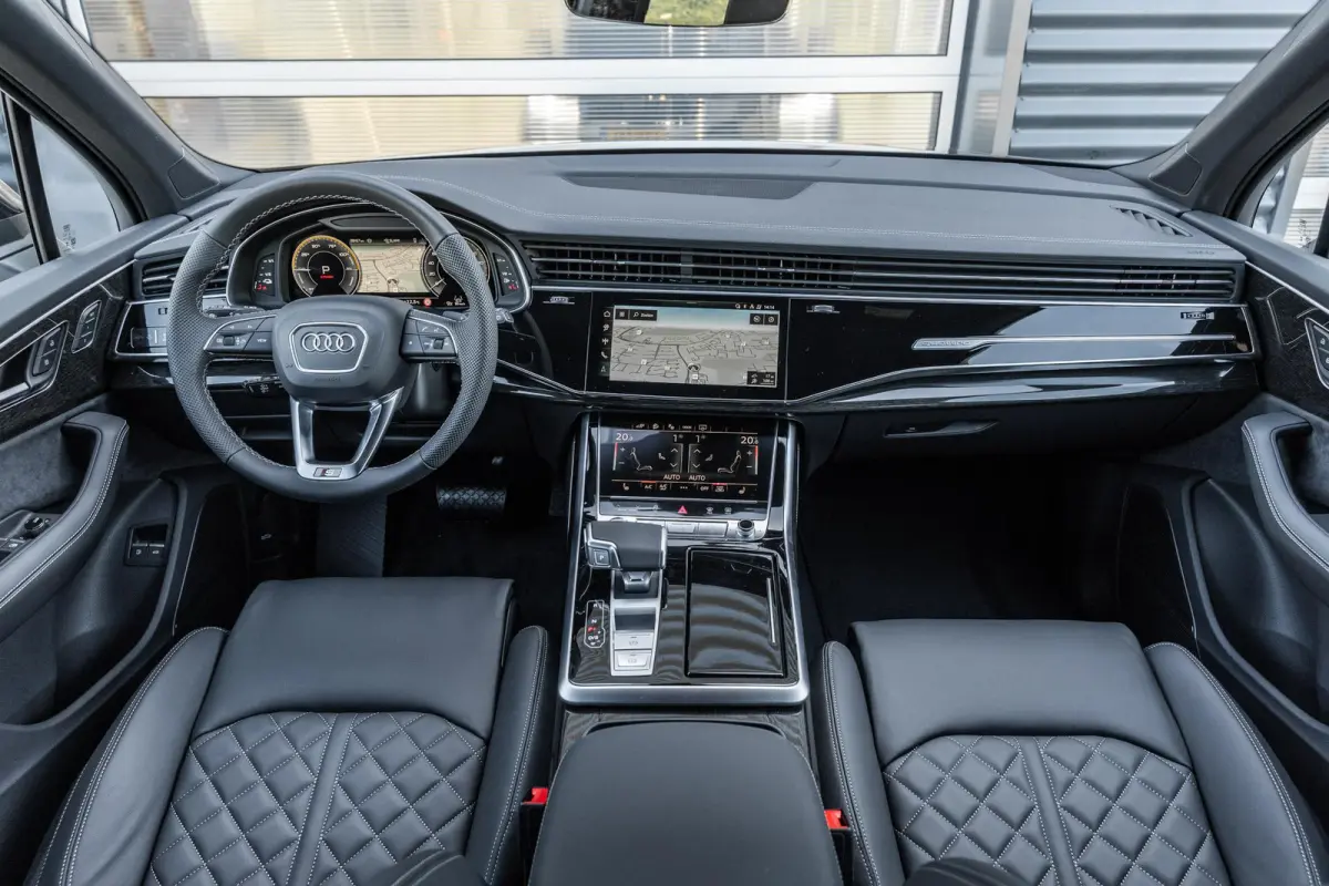 55 TFSI 394pk e quattro Pro Line S | Vierwielbesturing | Panoramadak | Bang & Olufsen Premium 3D