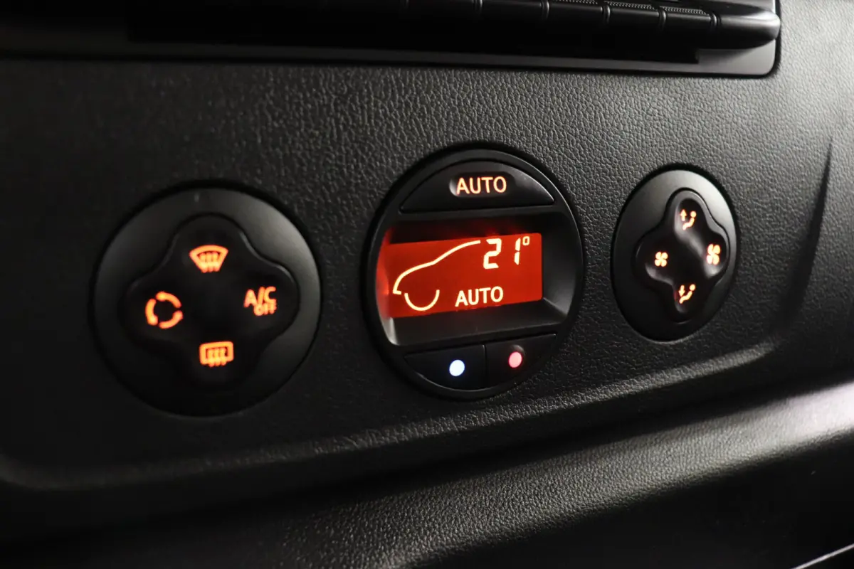 2.3 Turbo 180PK L2H2 EURO 6 - A/C Climate - Trekhaak - Camera - €13.900,- Excl.