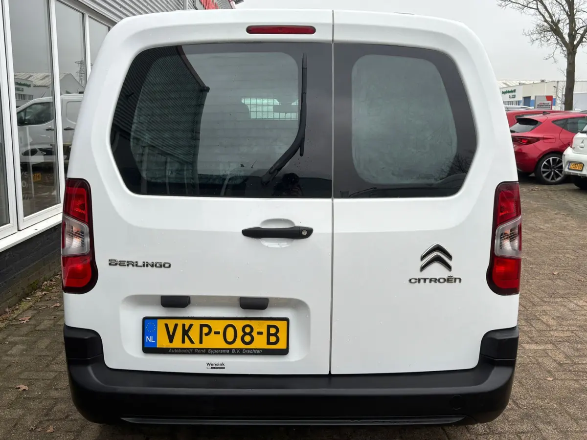 1.5 BlueHDI Club XL | Apple Carplay | Cruise | Navi | Airco