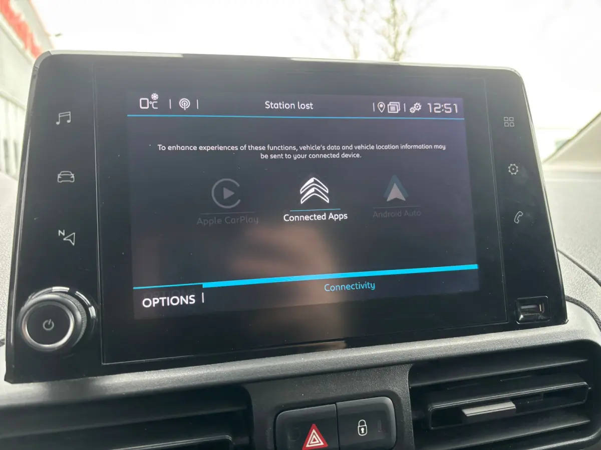 1.5 BlueHDI Club XL | Apple Carplay | Cruise | Navi | Airco