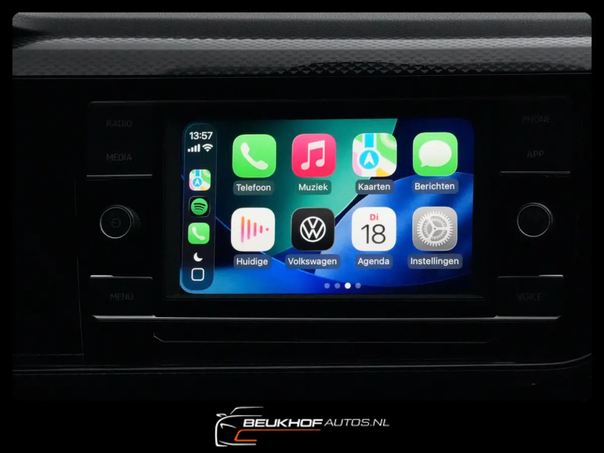 1.0 TSI Polo Carplay Camera Navi Virtual