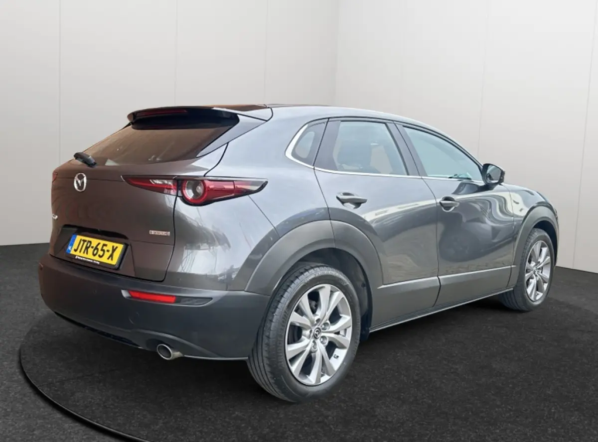 2.0 e-SkyActiv 150PK Automaat Verwarmd stuur en stoelen 1e eigen