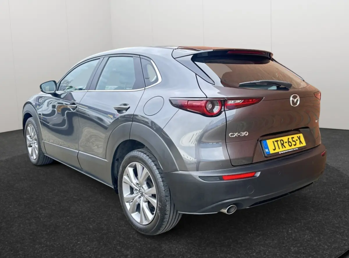 2.0 e-SkyActiv 150PK Automaat Verwarmd stuur en stoelen 1e eigen