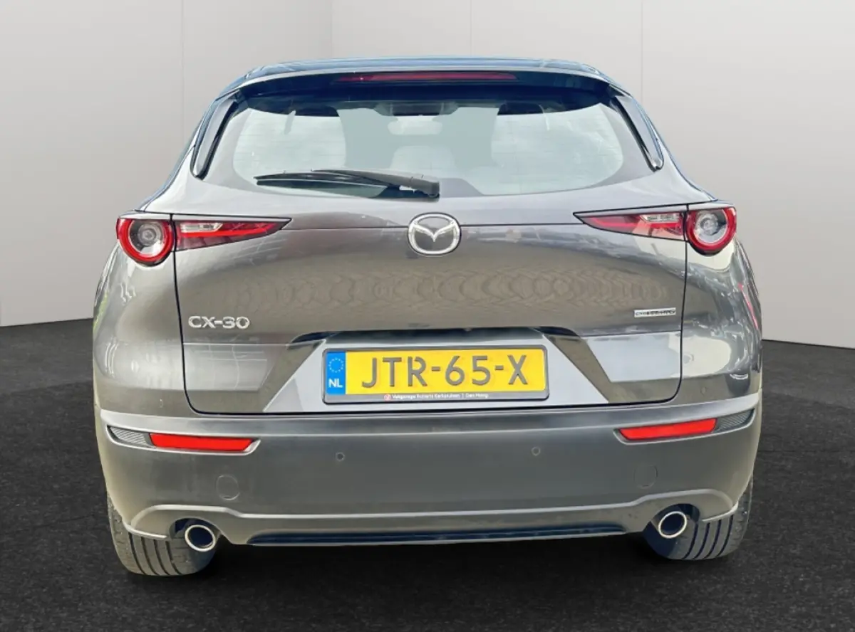 2.0 e-SkyActiv 150PK Automaat Verwarmd stuur en stoelen 1e eigen