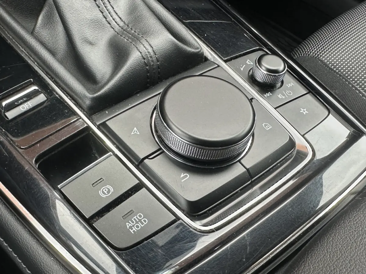 2.0 e-SkyActiv 150PK Automaat Verwarmd stuur en stoelen 1e eigen