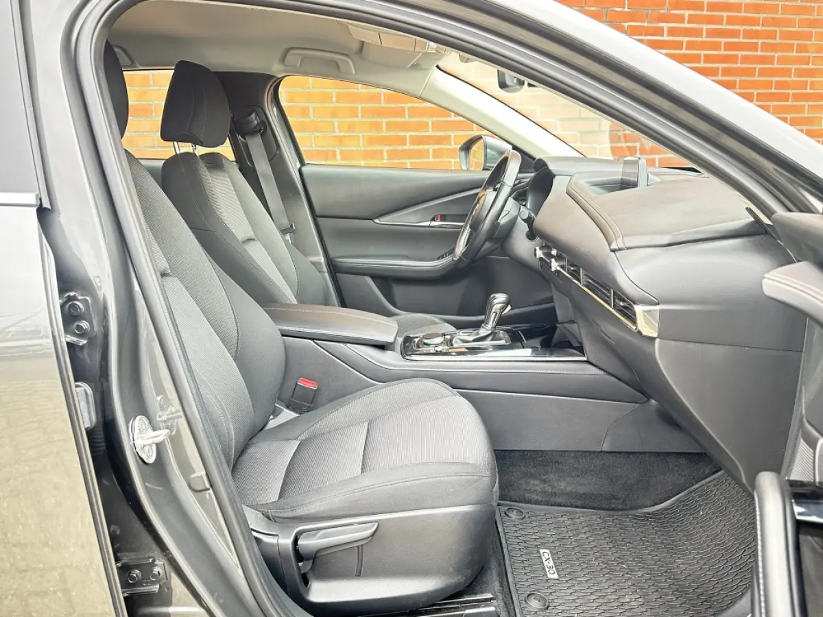 2.0 e-SkyActiv 150PK Automaat Verwarmd stuur en stoelen 1e eigen
