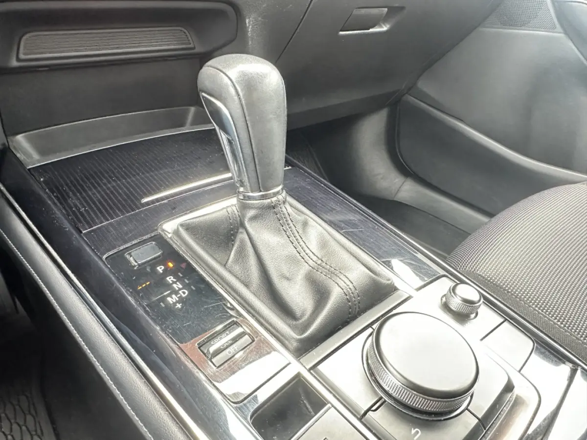 2.0 e-SkyActiv 150PK Automaat Verwarmd stuur en stoelen 1e eigen