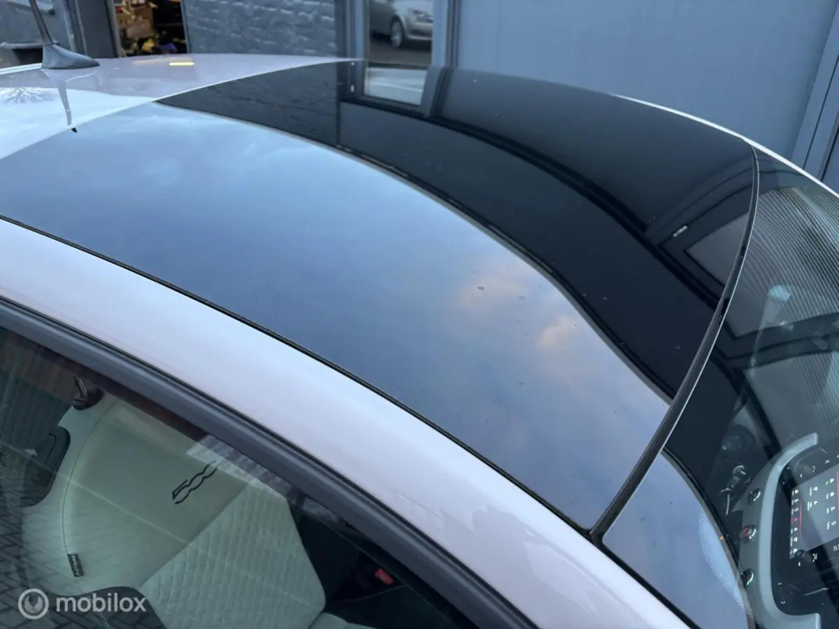 1.0i Hybrid Dolcevita Navi Airco Cruise Apple carplay LMV PDC