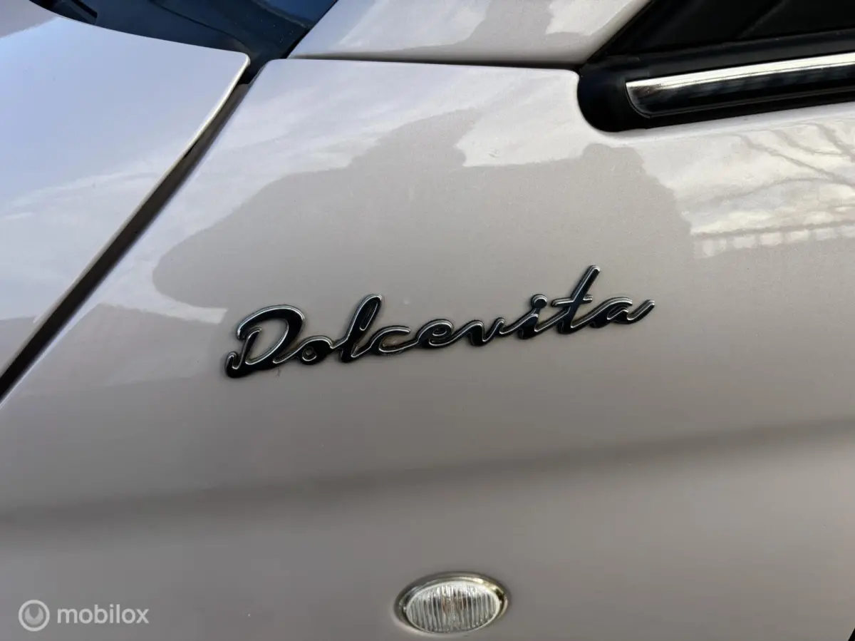1.0i Hybrid Dolcevita Navi Airco Cruise Apple carplay LMV PDC