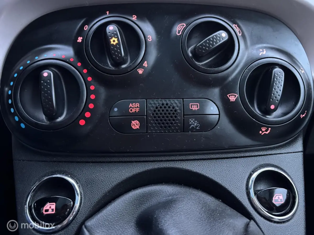 1.0i Hybrid Dolcevita Navi Airco Cruise Apple carplay LMV PDC