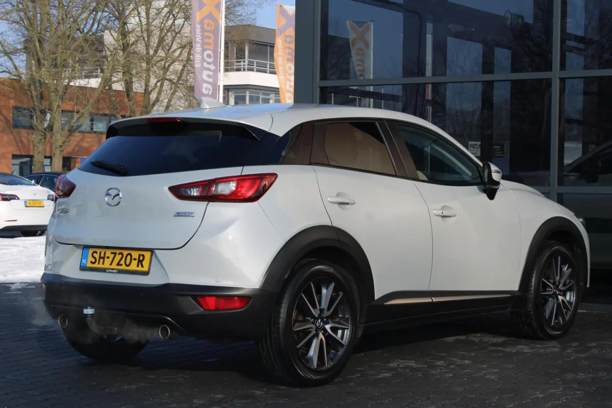 2.0 SkyActiv-G 120 GT-M Automaat | Trekhaak | Leder | Camera